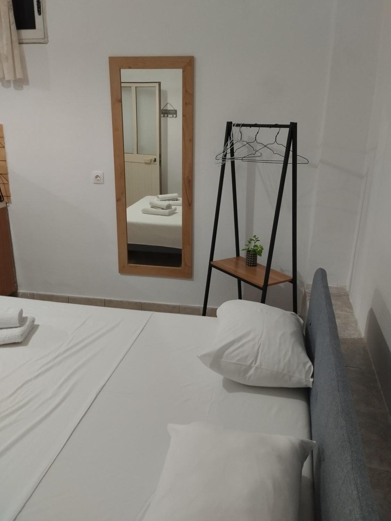 Dim'S Villas Qeparo Quarto foto